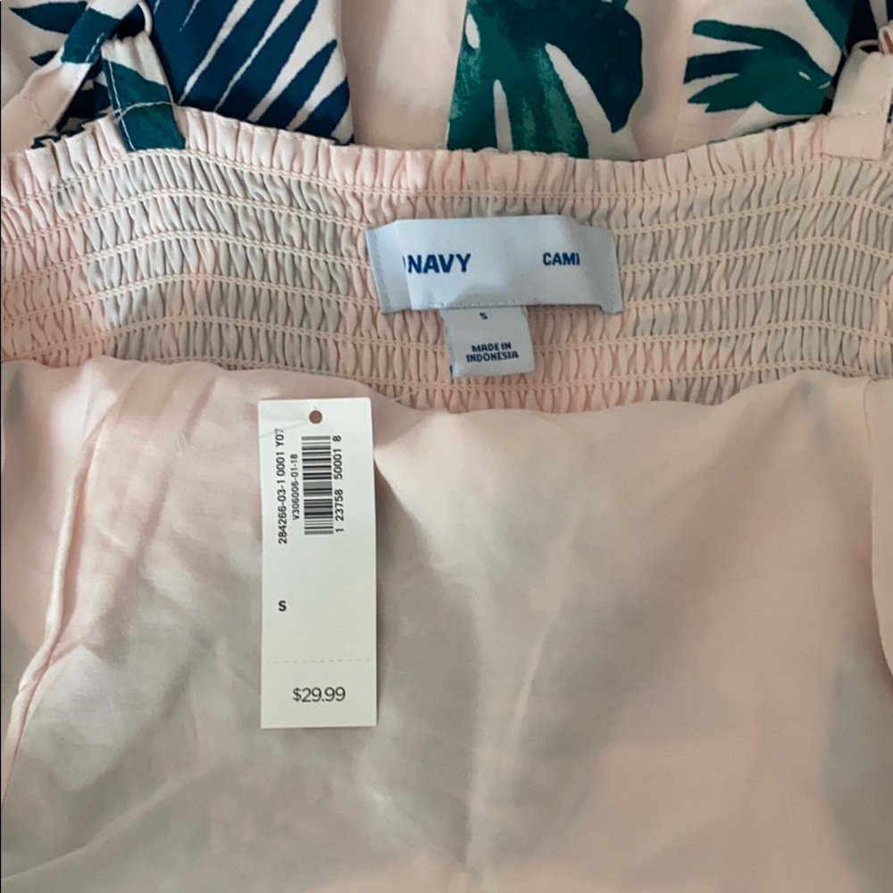 Clothing - Picture 3 of 3